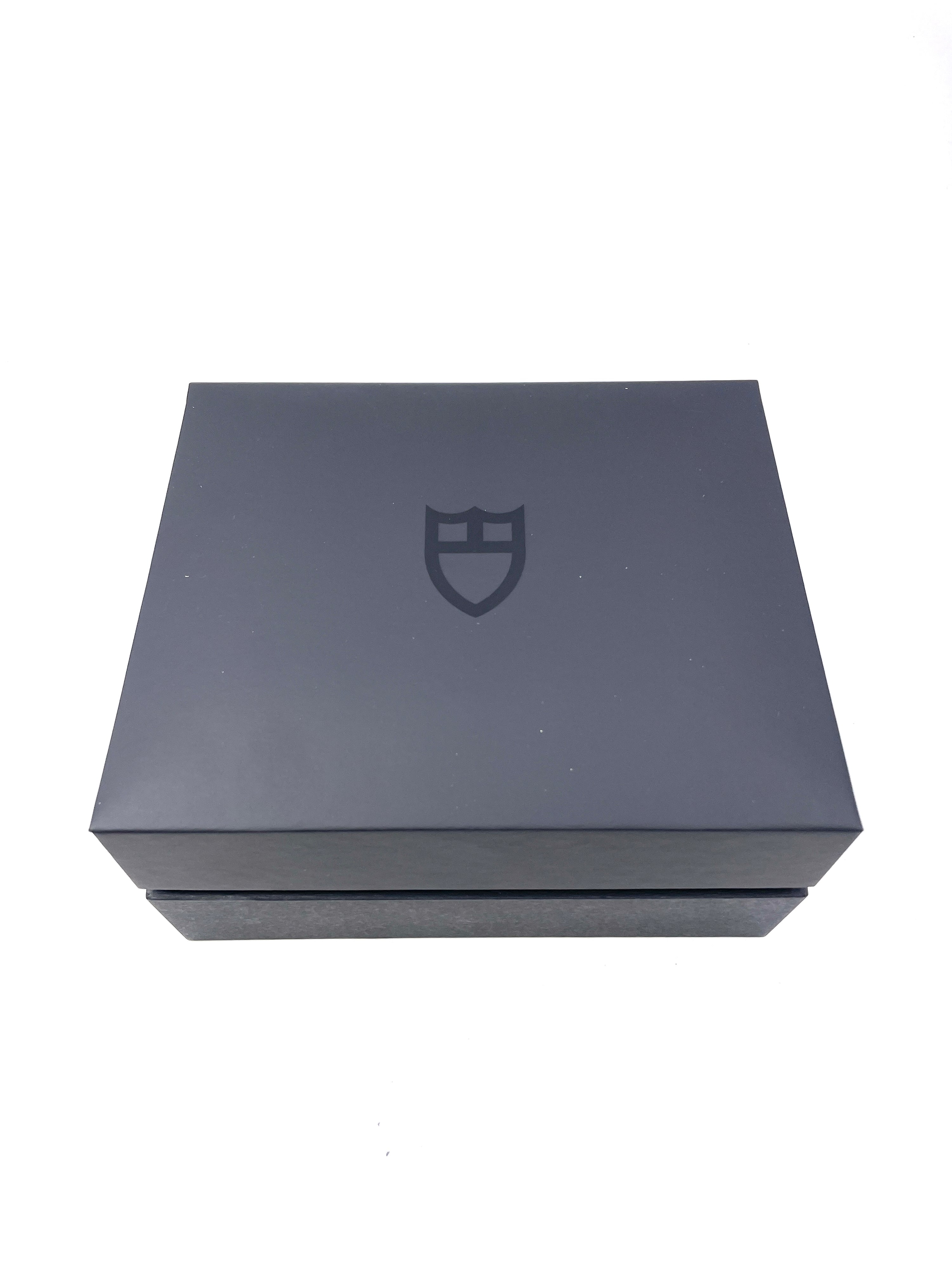 Tudor - Pelagos FDX - Chrono Alinghi Red Bull Racing - Ref. M25807KN - Full Set