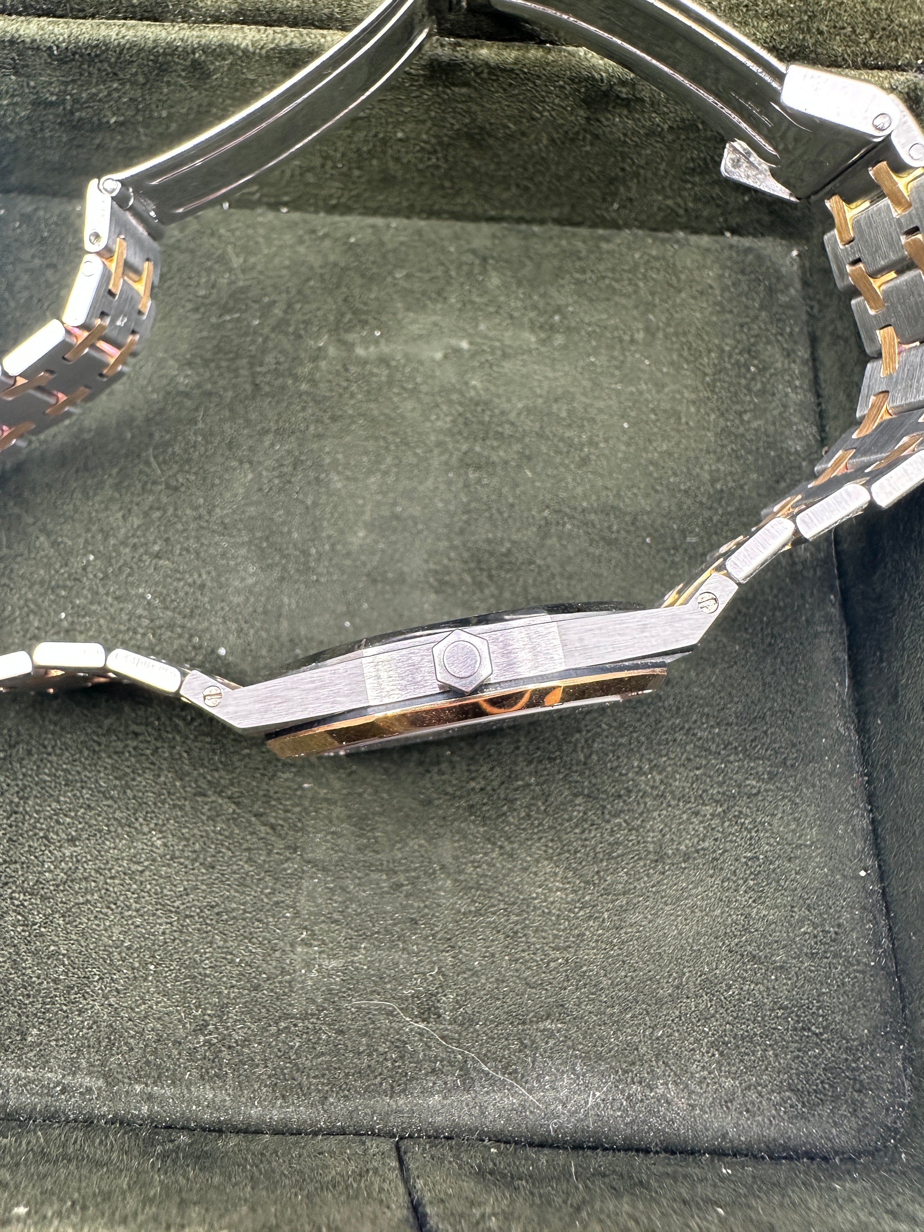 Audemars Piguet - Royal OAK Acciaio/Oro - SA4100 - Fulle Set