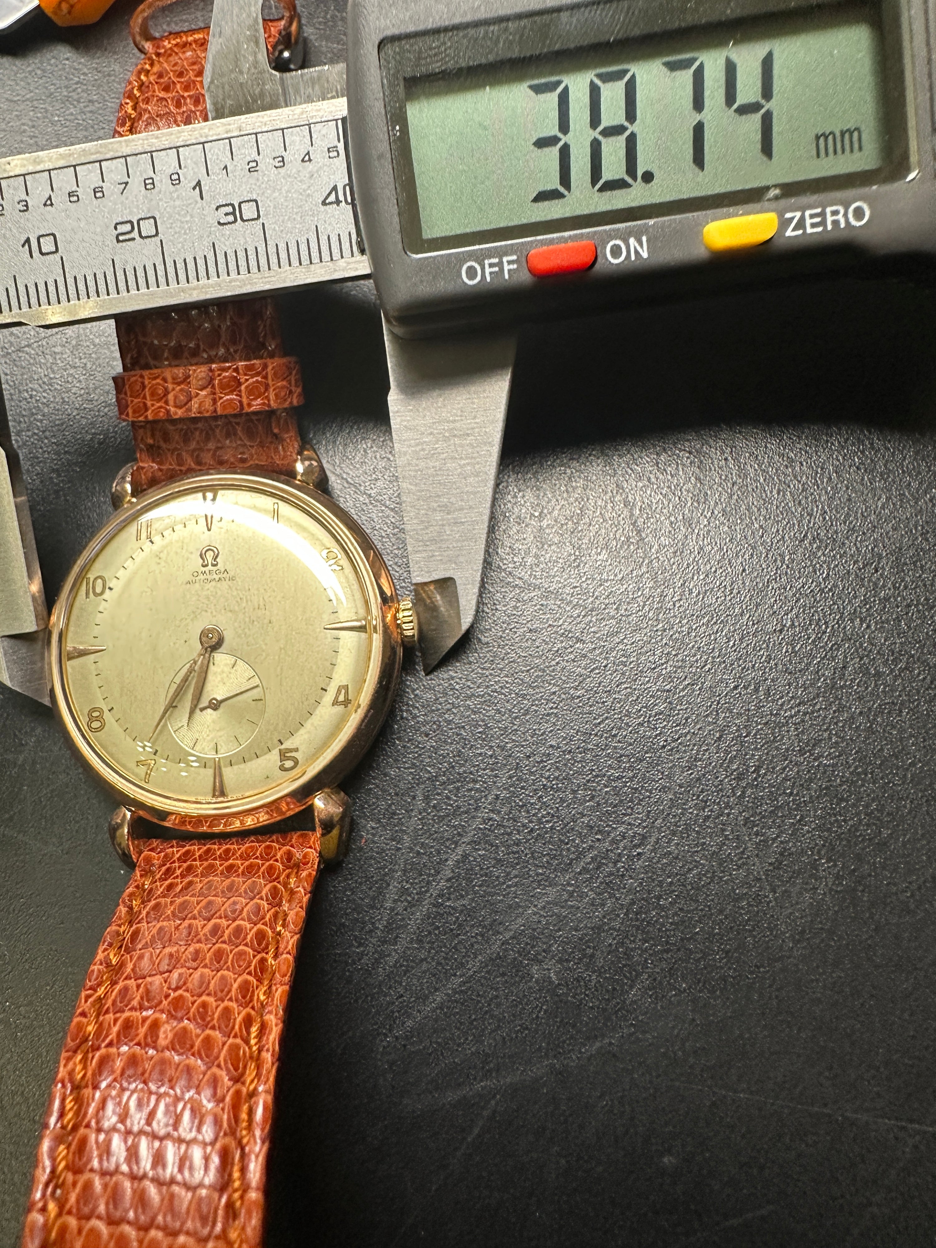 Omega - Automatico Bumper - A Goccia Plaque Oro 80 Micron - Vintage 1950