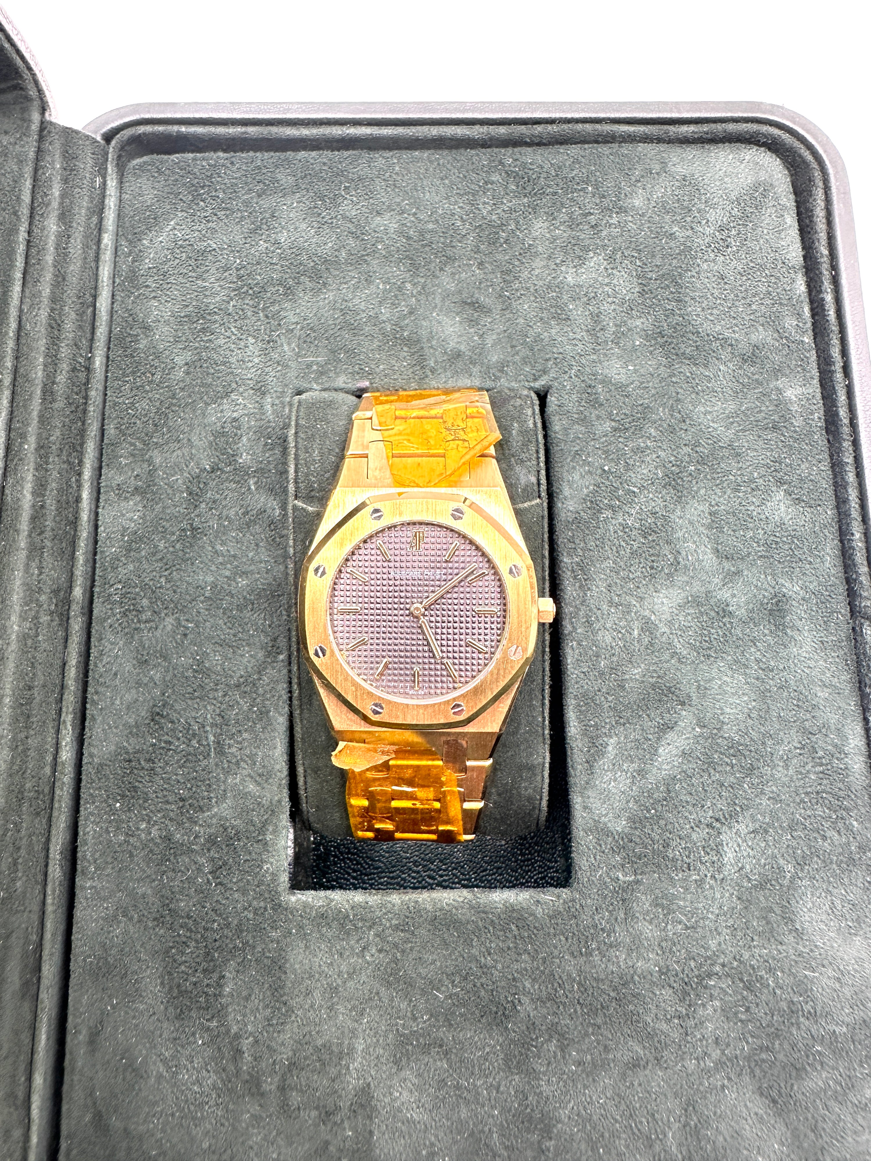 Audemars Piguet - Royal OAK Quartz 60088BA Oro 18K - Certificato AP 2023 - Full Set