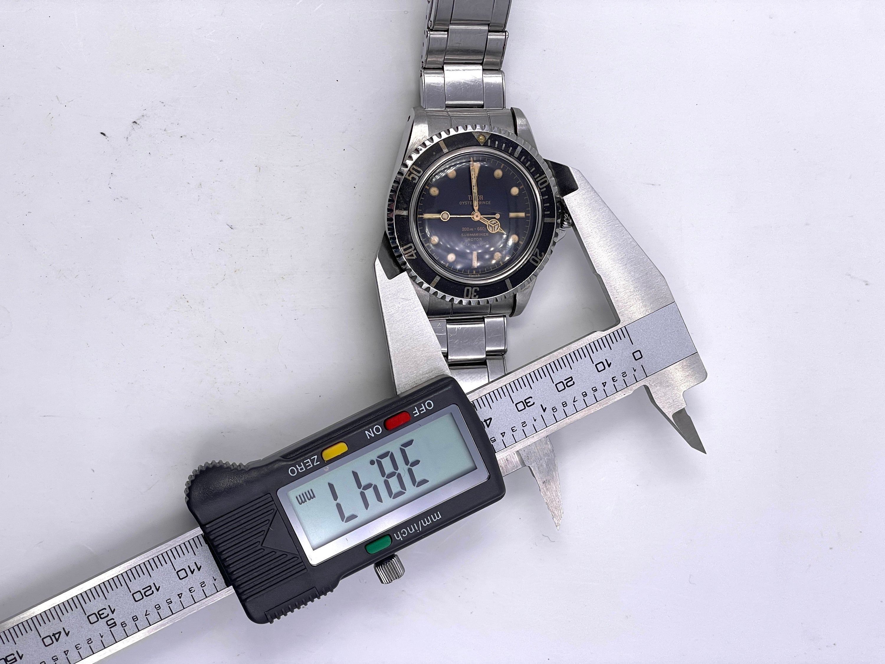 Tudor - Submarine 7928 By Rolex Case Bracciale - Vinage 200M - Box Originale
