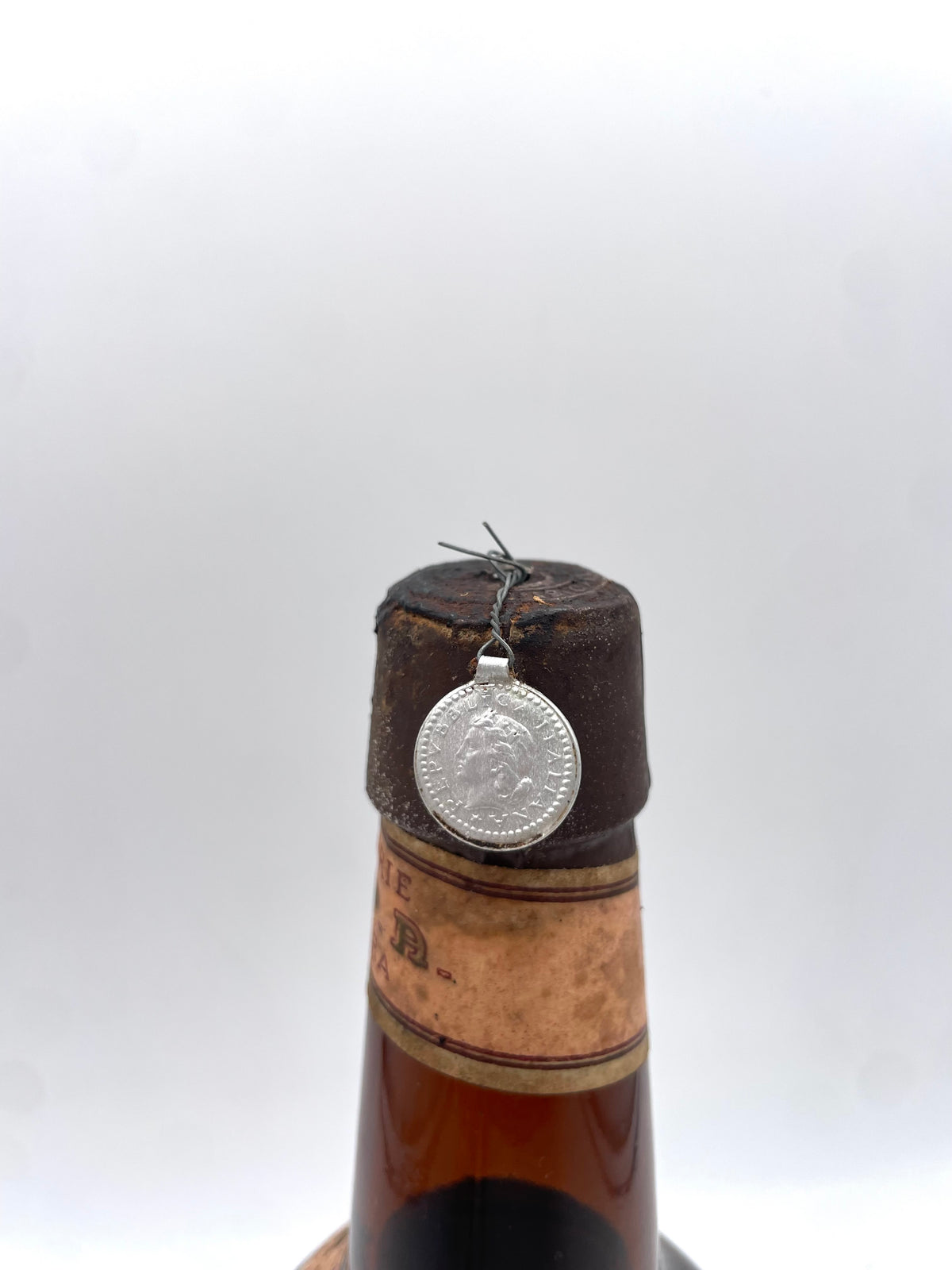A.R.P.A Distillery - Cherry Brandy - Head Seal 1940s