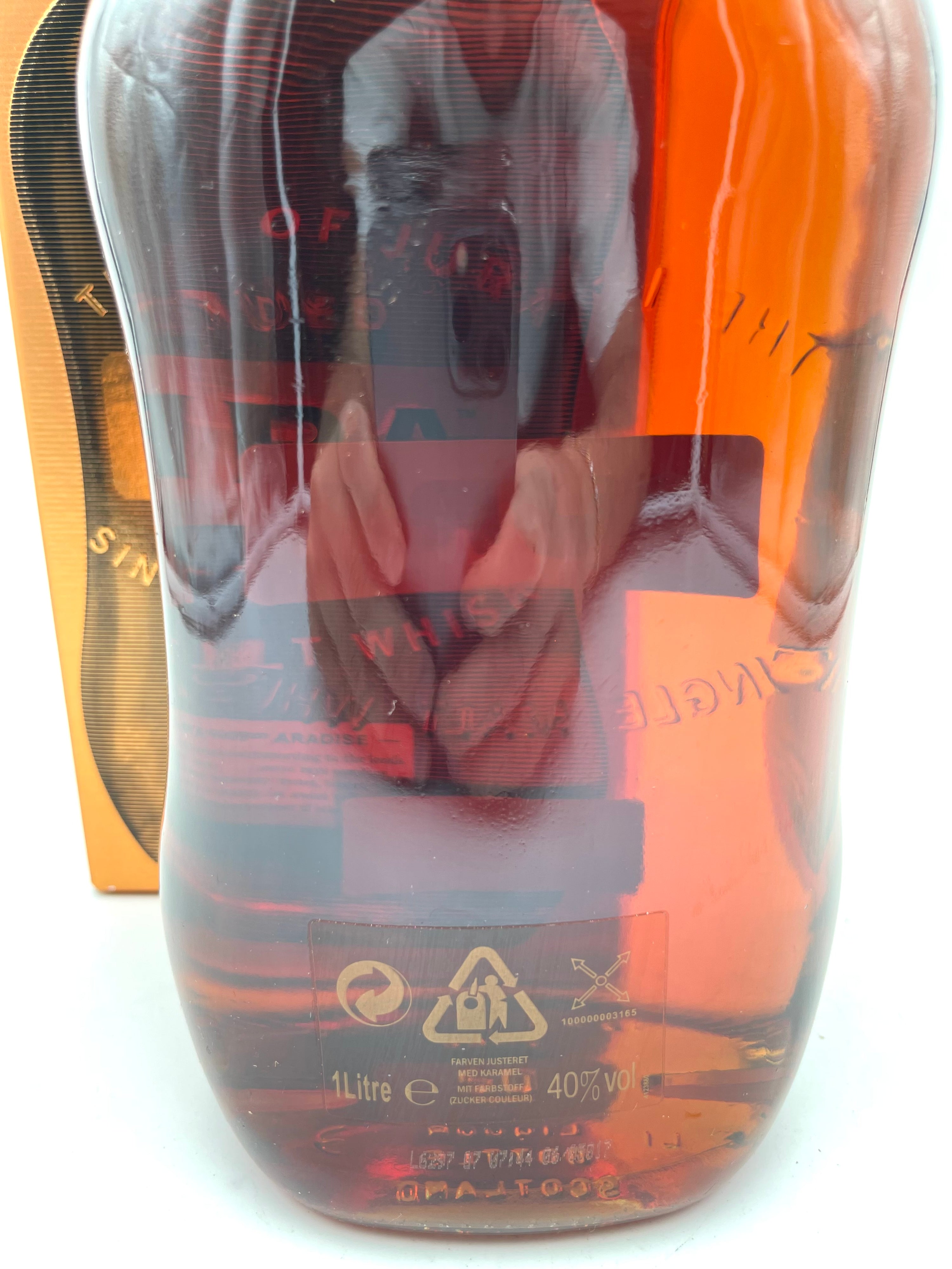 Isle Of Jura - 16 YO Single Malt Scotch Whisky - Vintage Collection - 00s