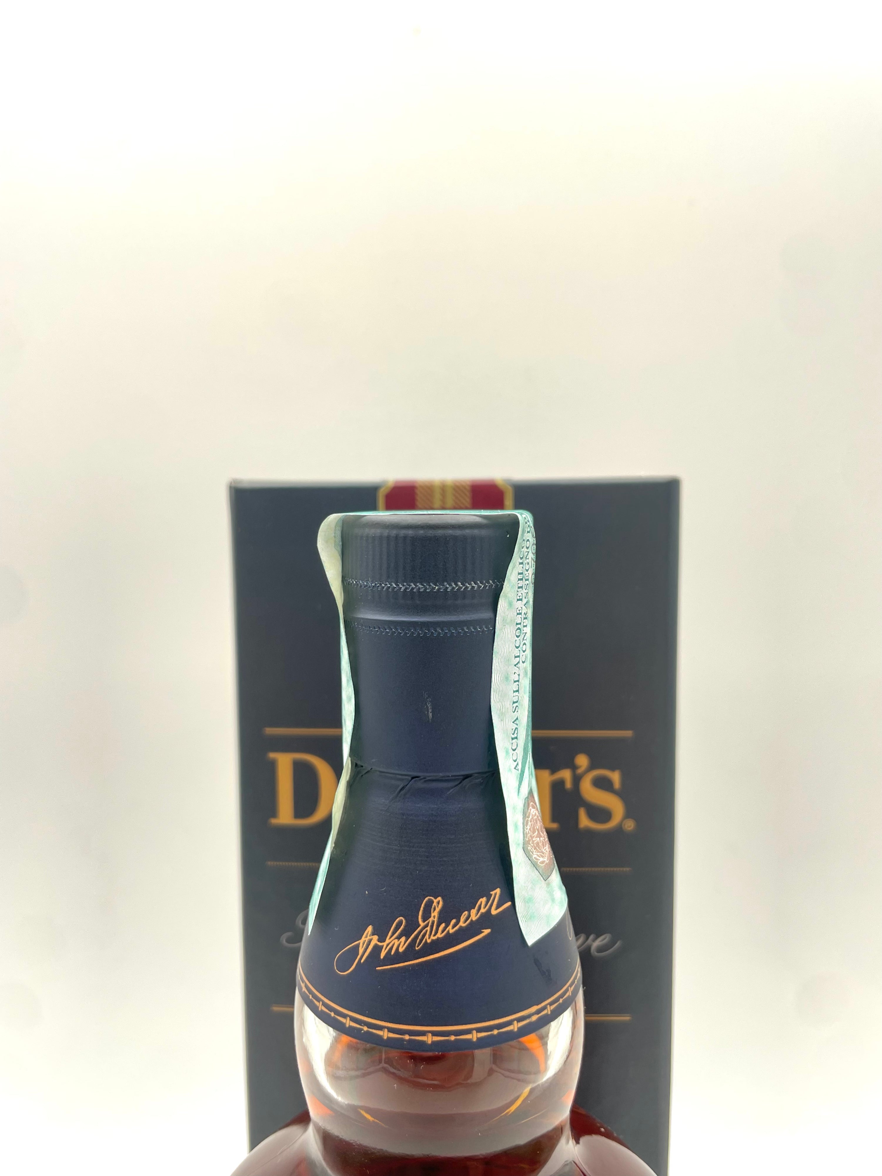John Dewar's - 18 YO Founders Reserve Blended Scotch Whisky - 2000s