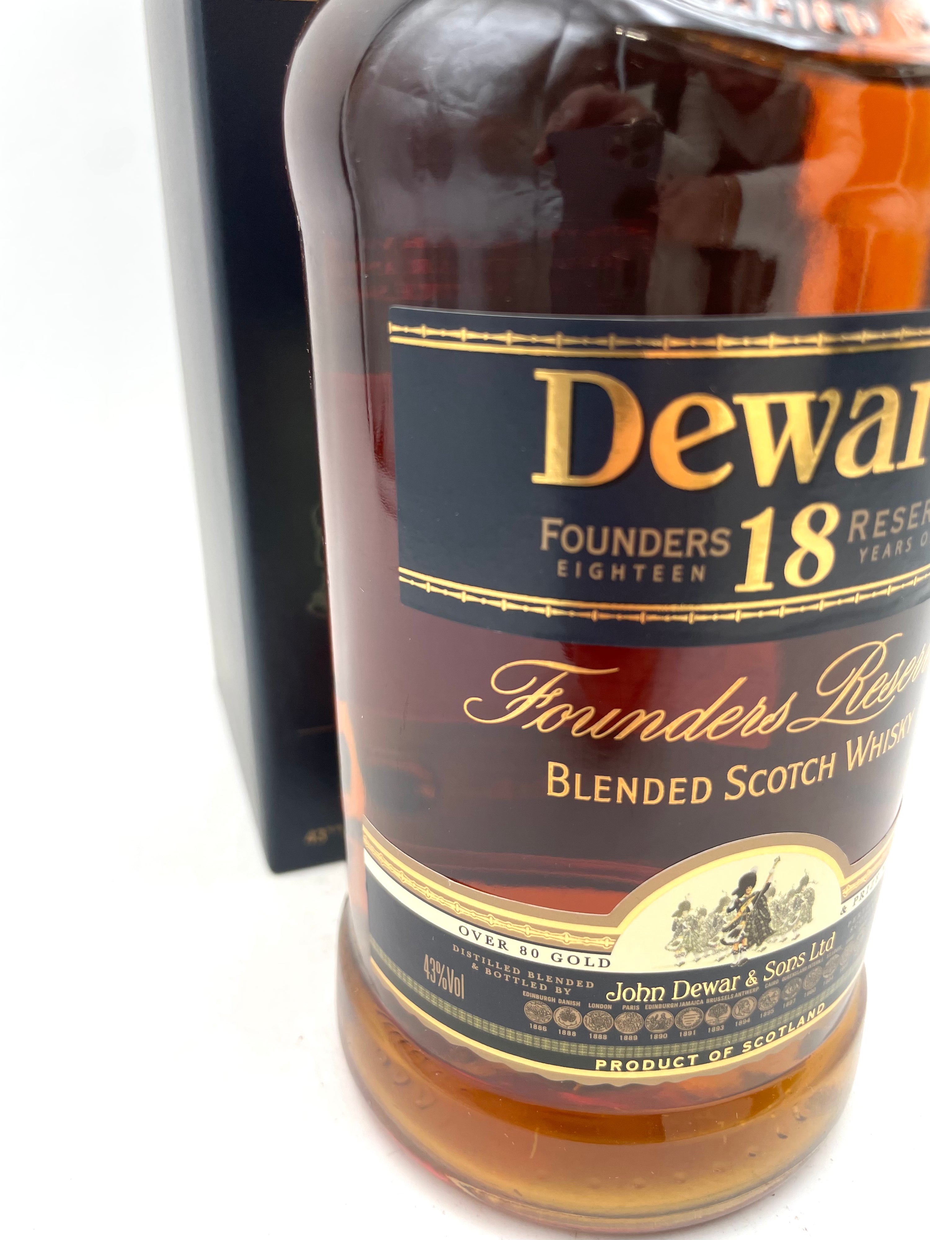 John Dewar's - 18 YO Founders Reserve Blended Scotch Whisky - 2000s