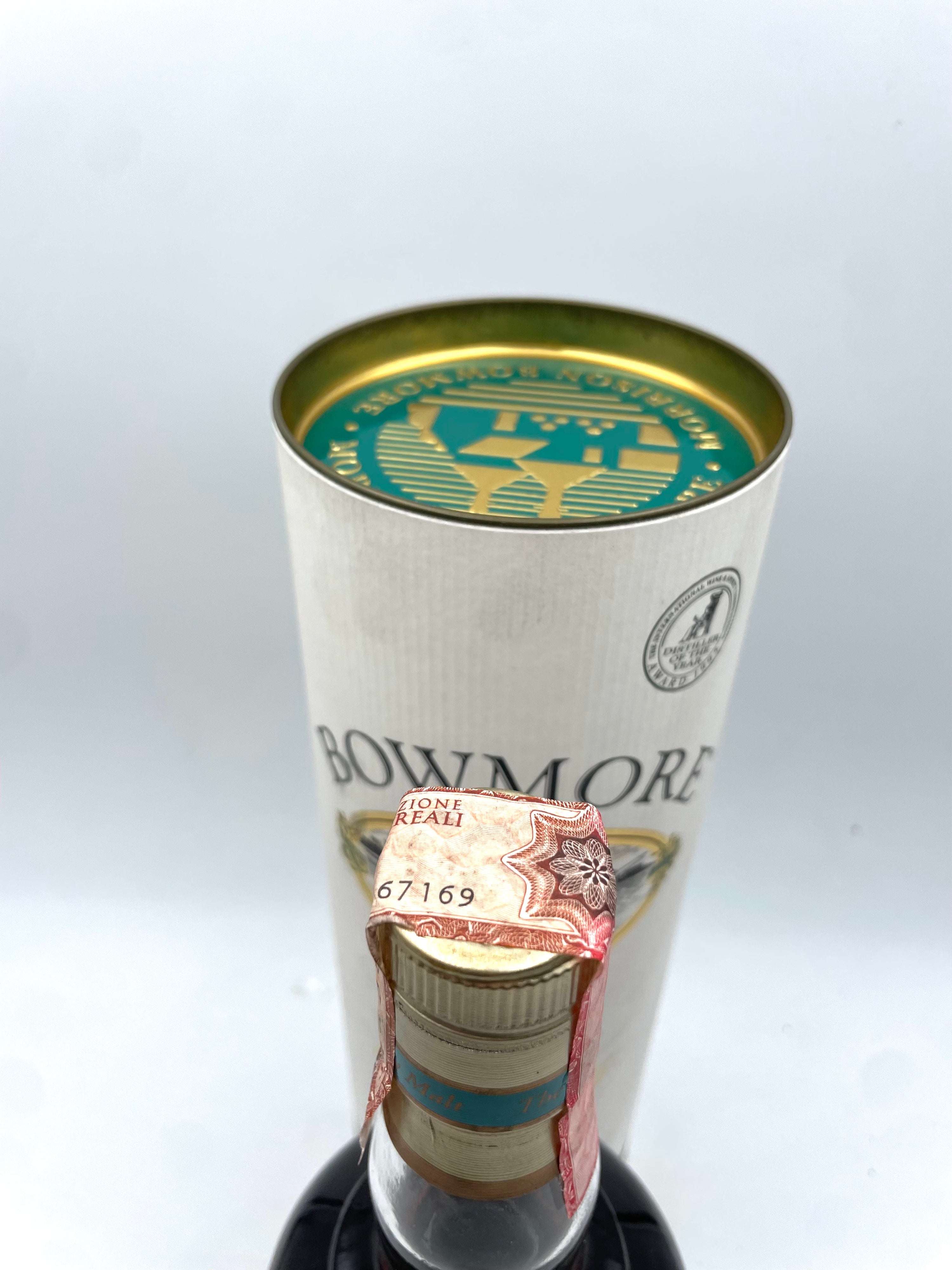 Bowmore - 12 YO Islay Single Malt Scotch Whisky - 1990s