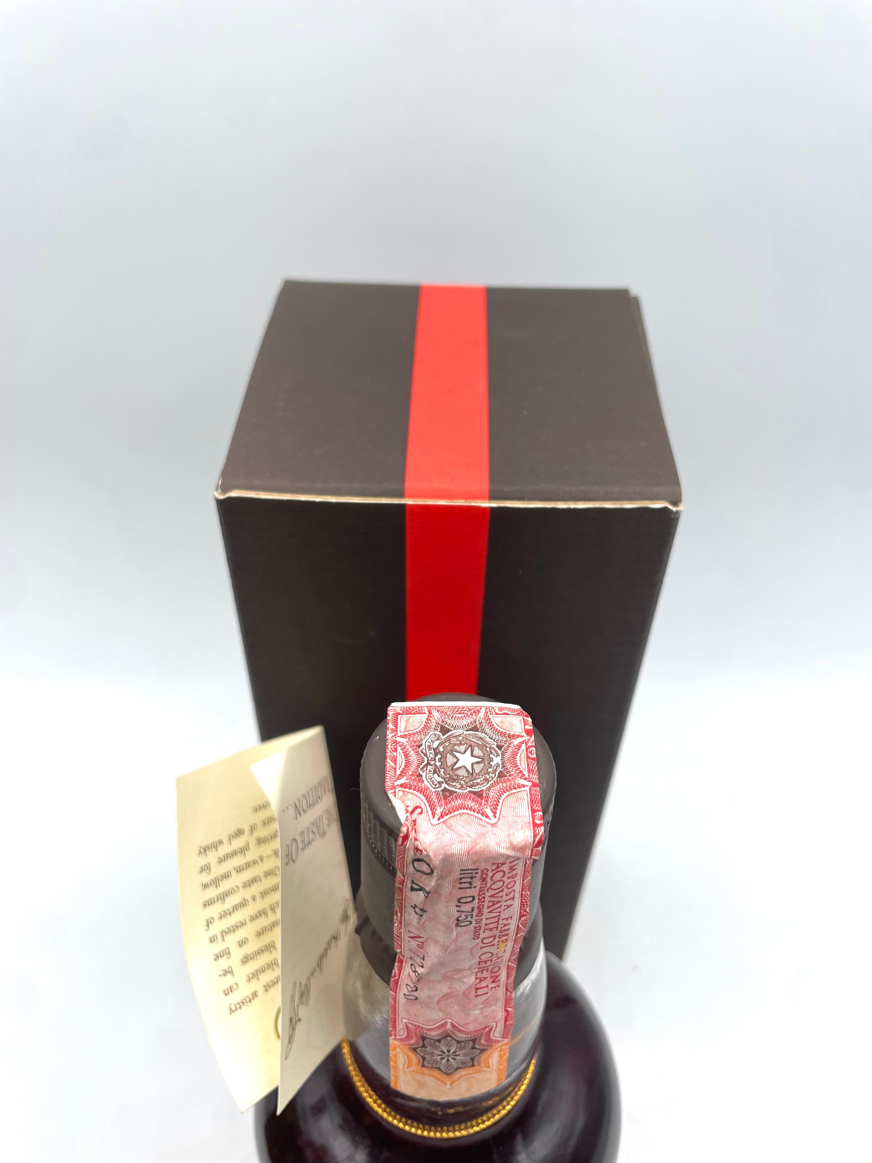 Mackinlay - 21 YO Finest Scotch Whisky - 1980s