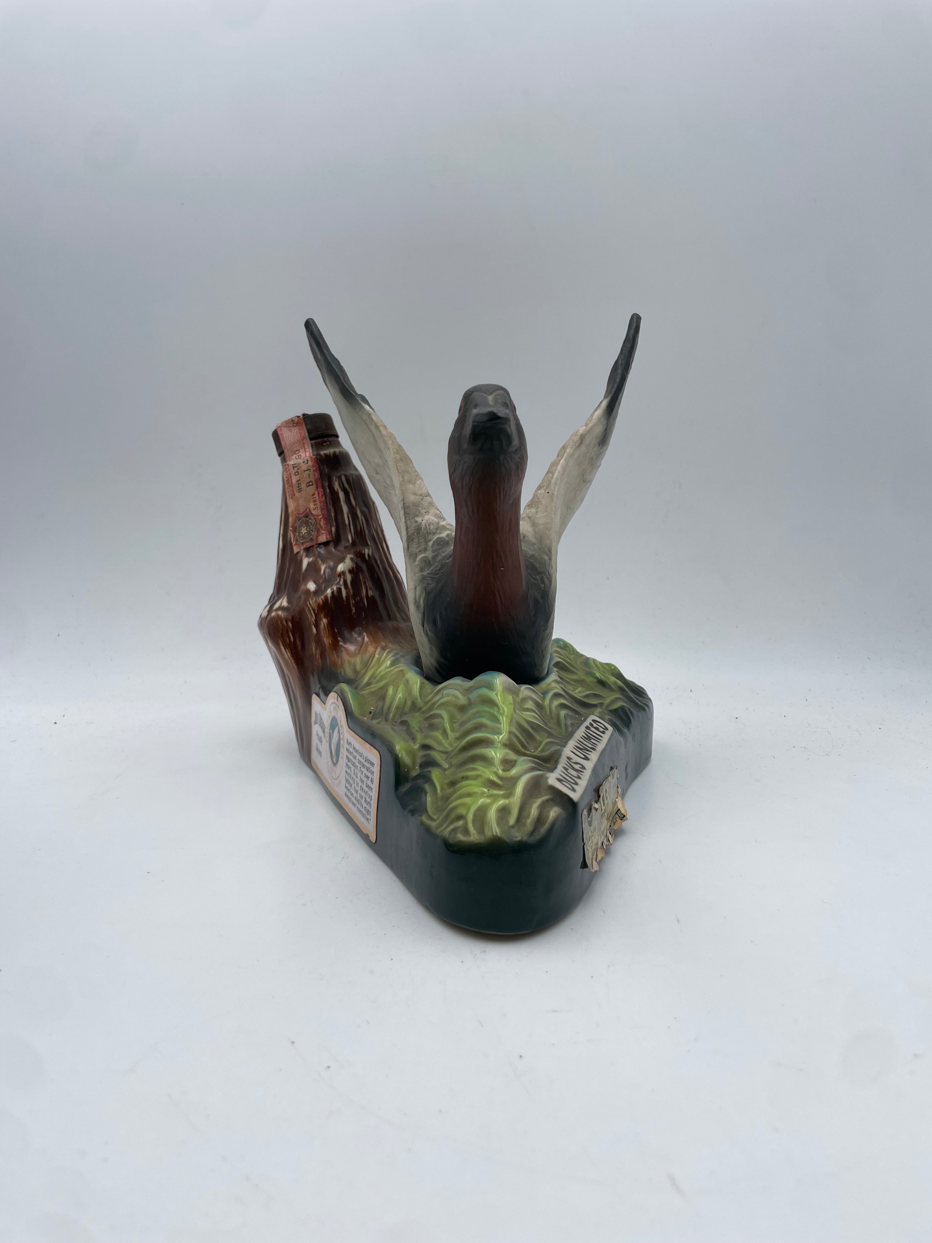1979 - Jim Beam - 100 Months Old Kentucky Straight Finest Bourbon Whiskey - Ducks Unlimited - 1980s