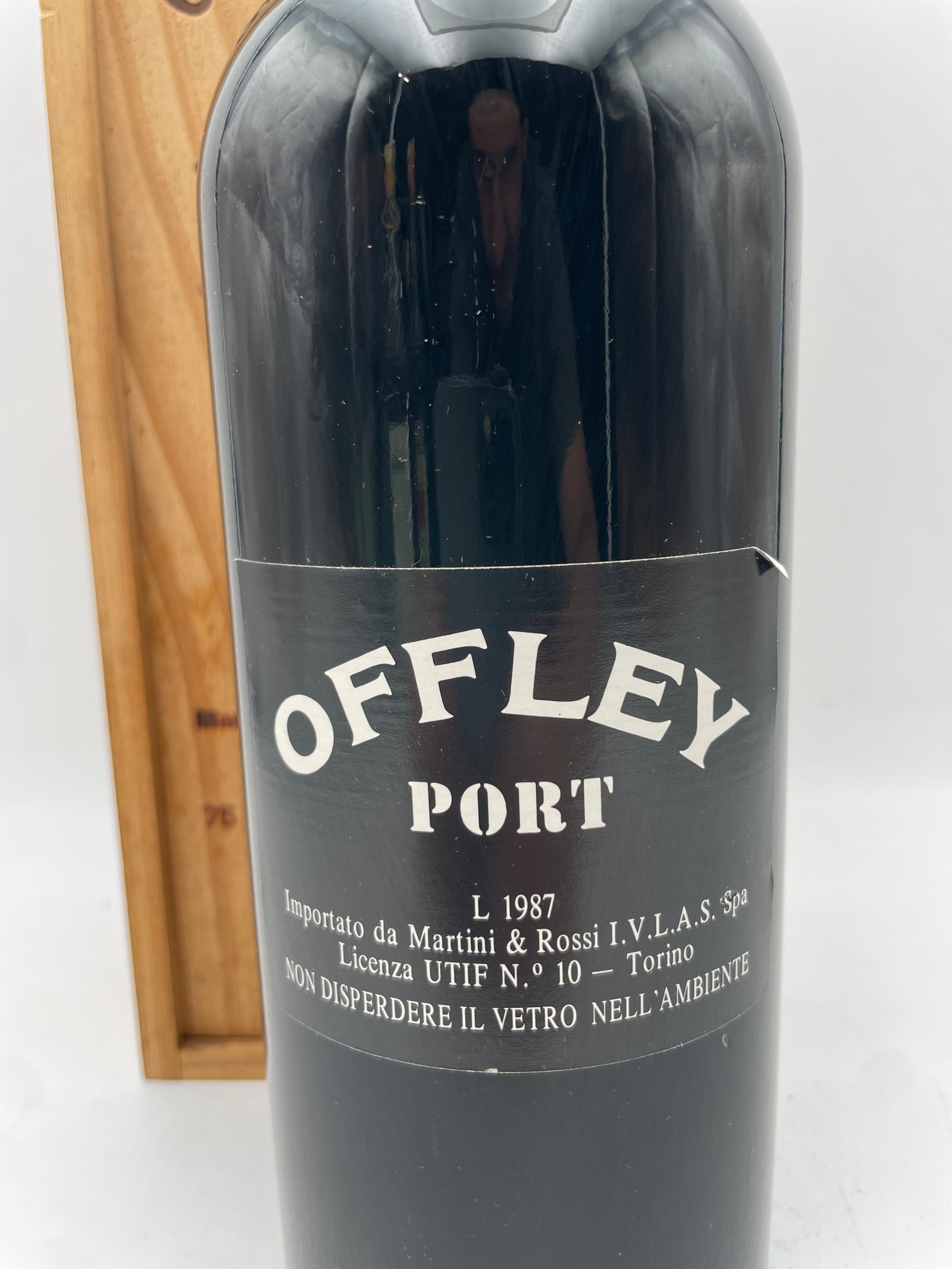 1987 - Offley - Port Vintage - Bottled 1990