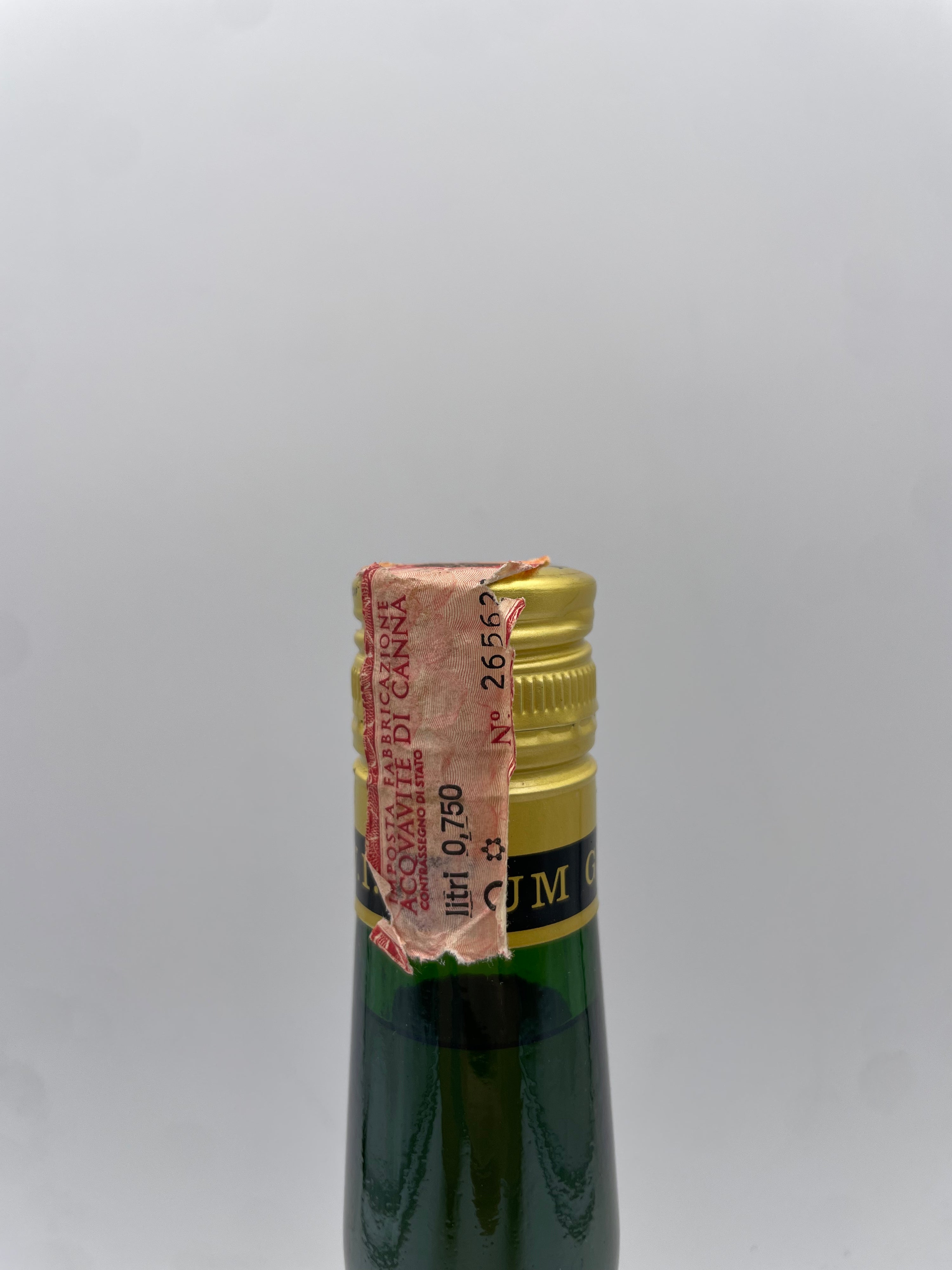 1984 - Montebello - Rare Old Rum Aged in Oak Barrels