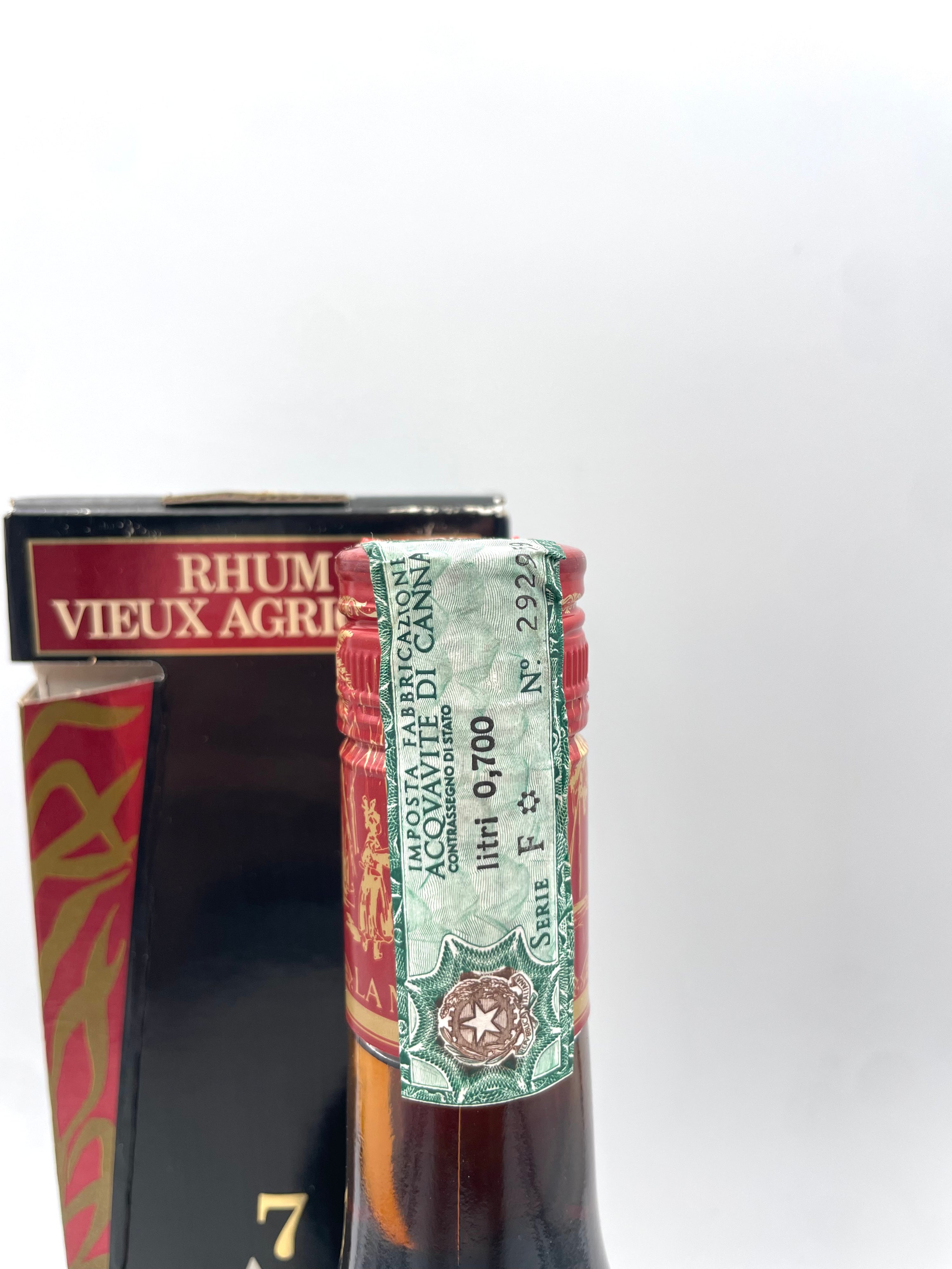 La Mauny - Old Agricultural Rum 7 Years Old - 1990s