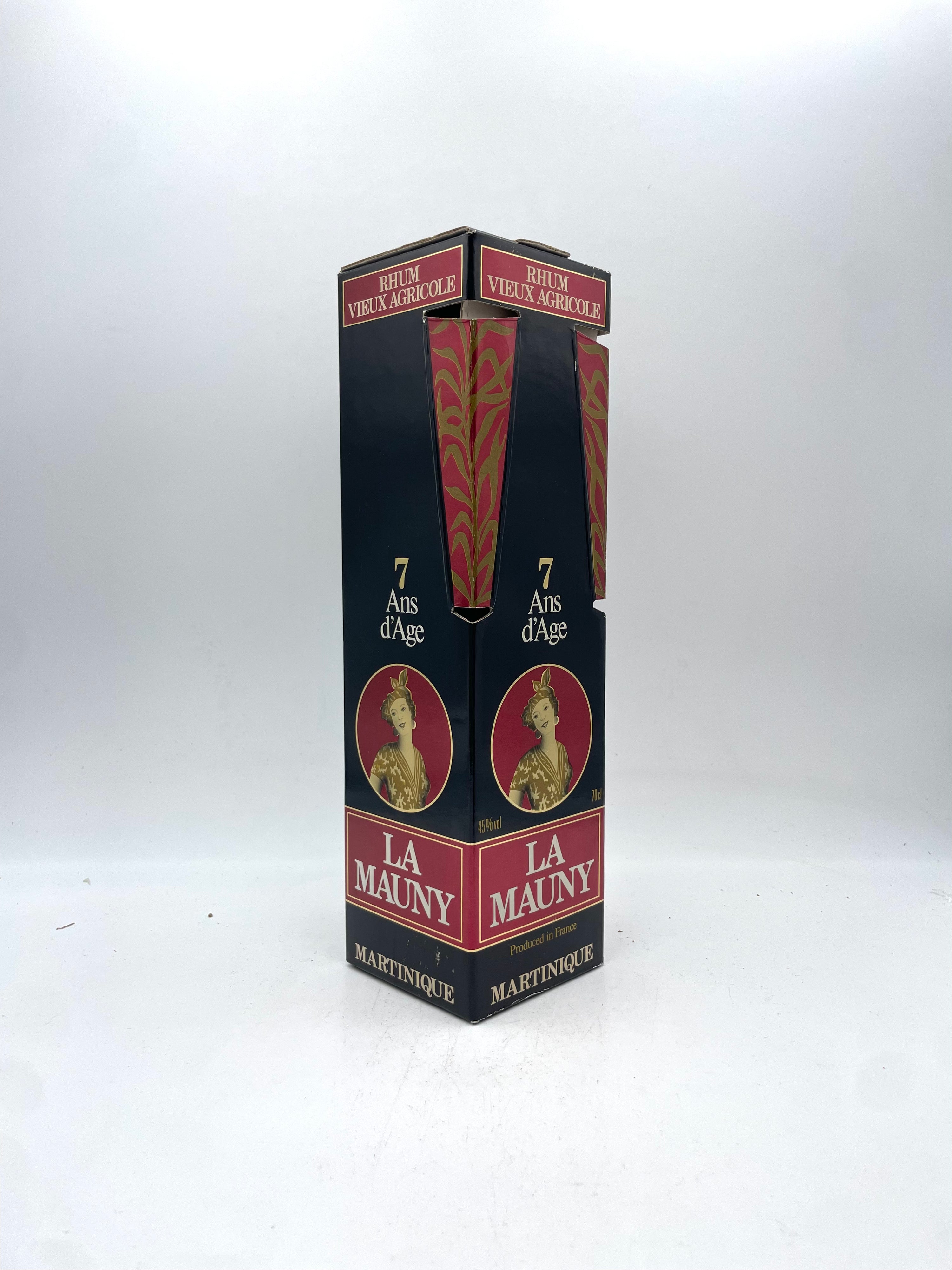 La Mauny - Old Agricultural Rum 7 Years Old - 1990s