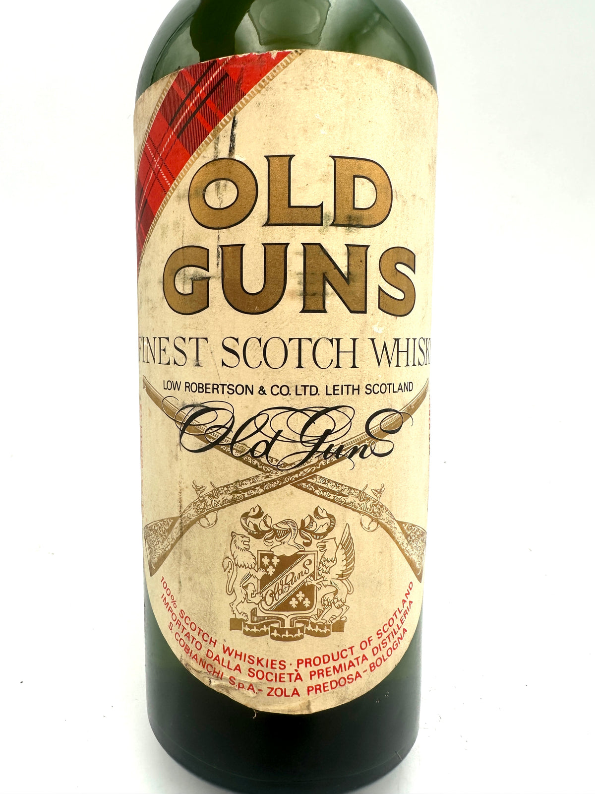 Old Guns - Finest Scotch Whisky - Low Robertson - 1970s