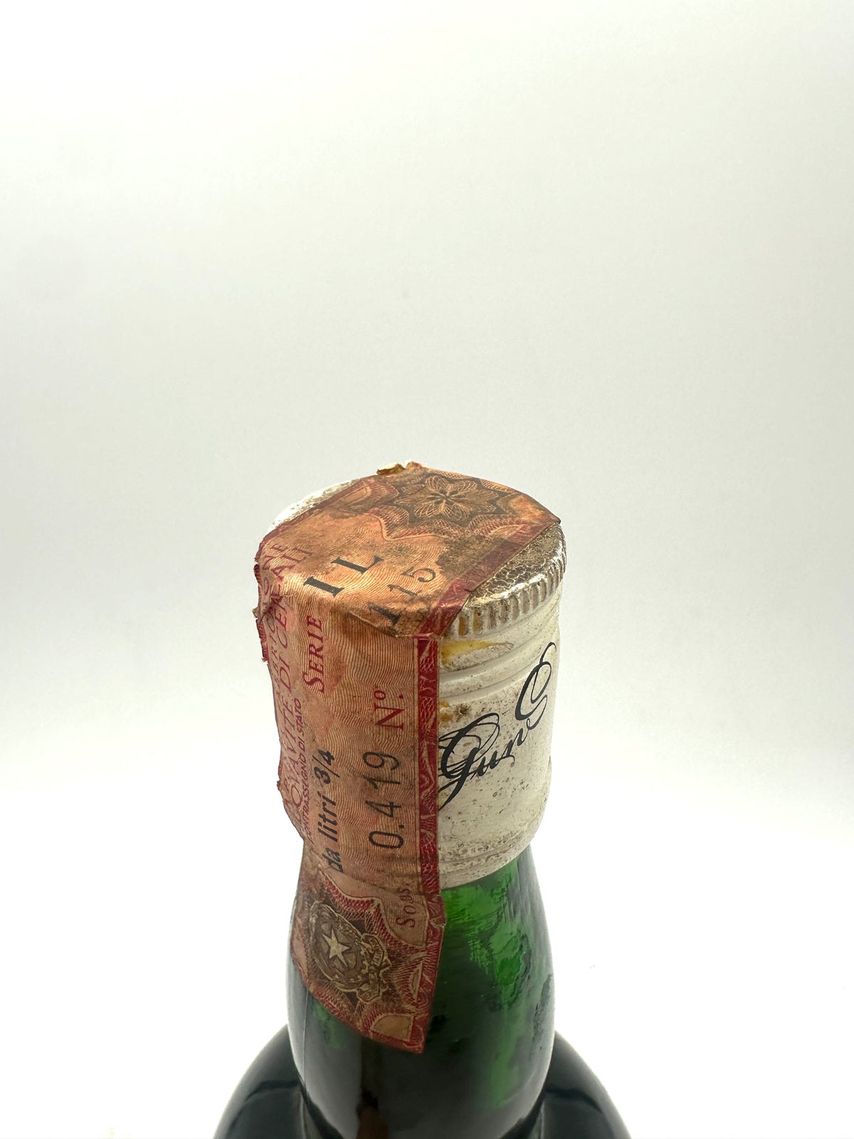 Old Guns - Finest Scotch Whisky - Low Robertson - 1970s