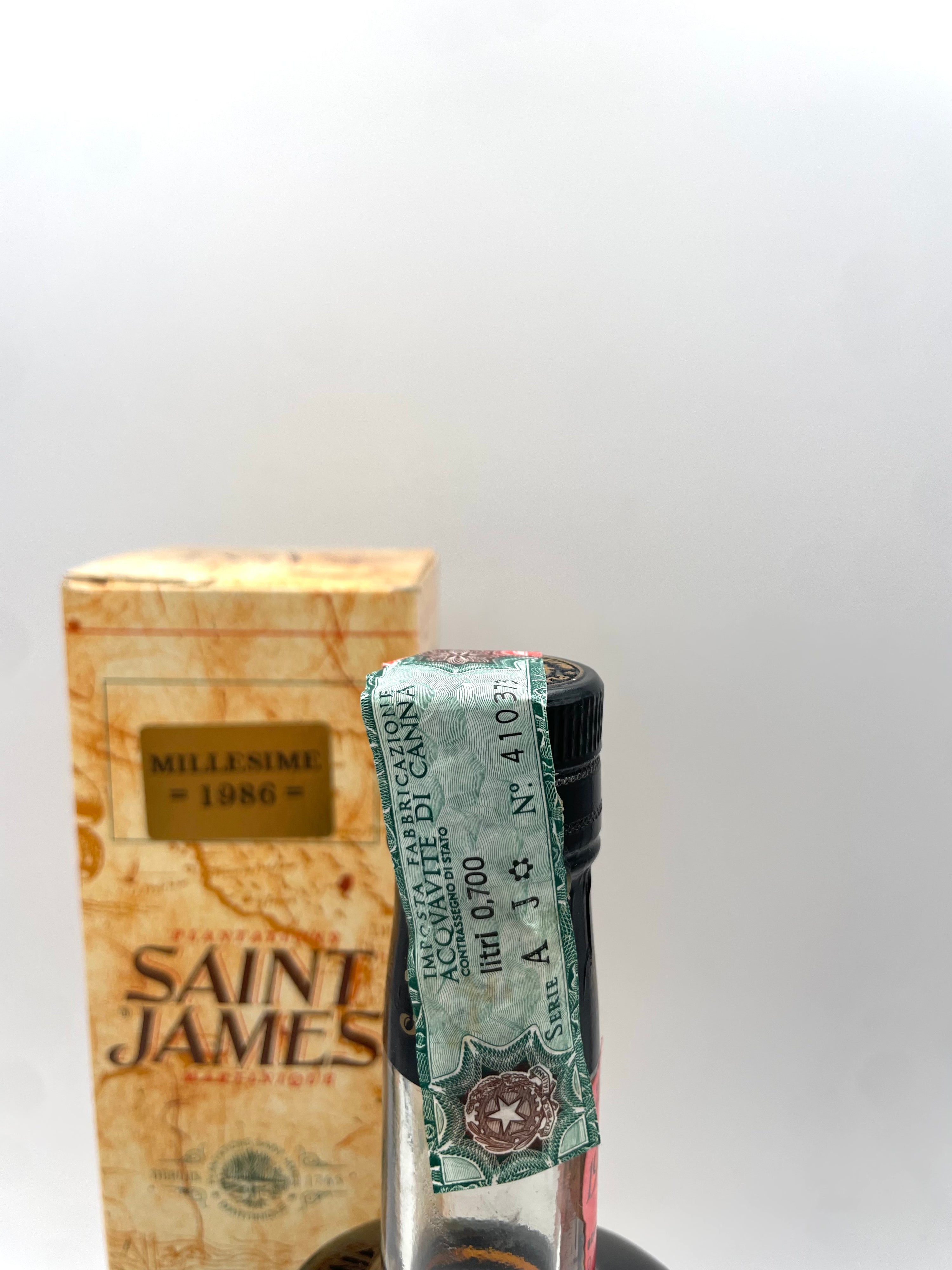 1986 - Saint James - Aged Agricultural Rum