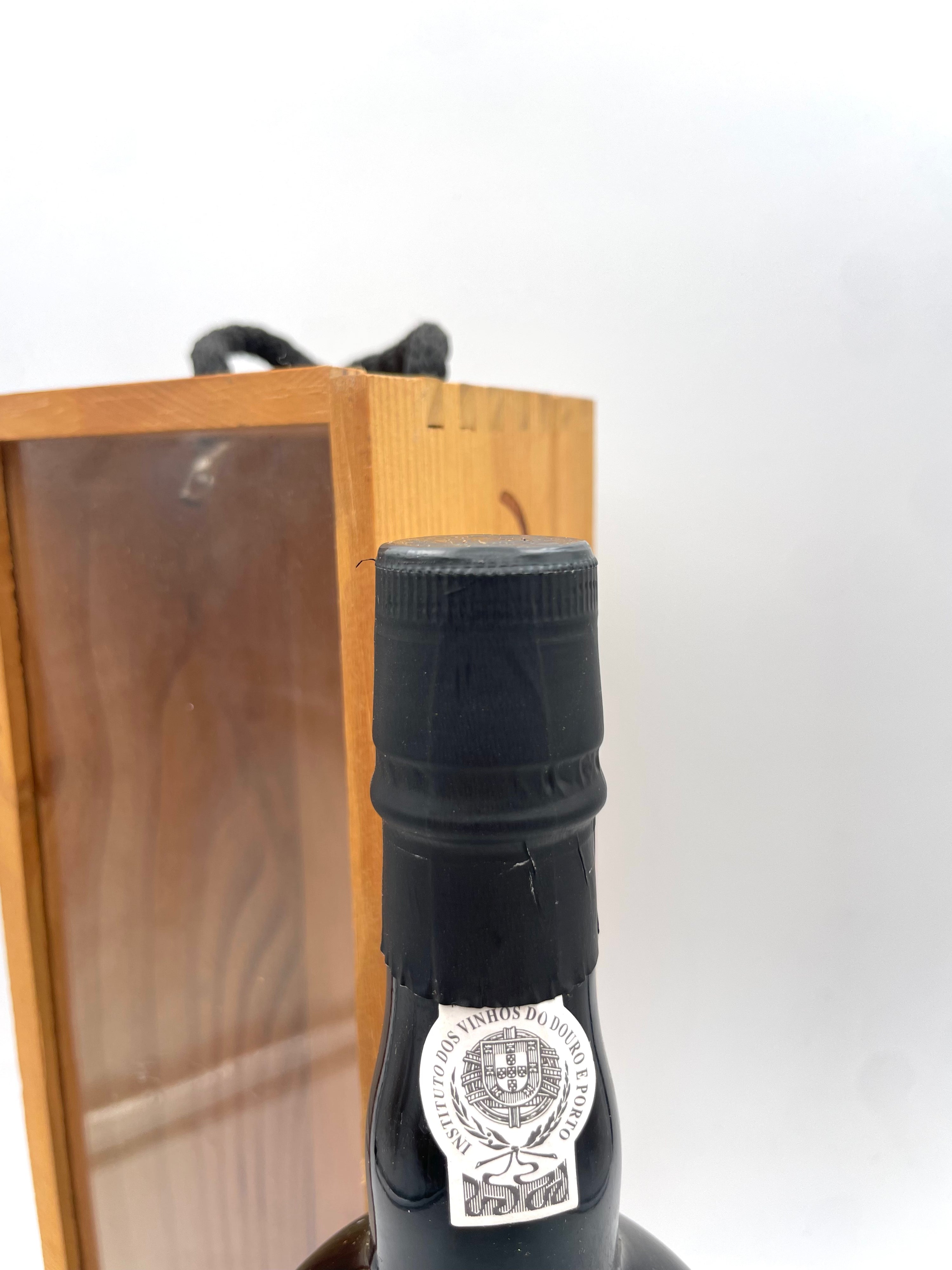 2001 - Burmester - Late Bottled Vintage Porto - Bottl. 2006