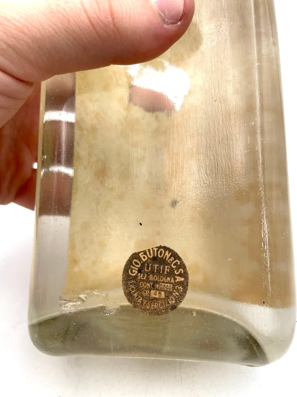 Buton - Dry Gin - Savoy Coat of Arms Seal