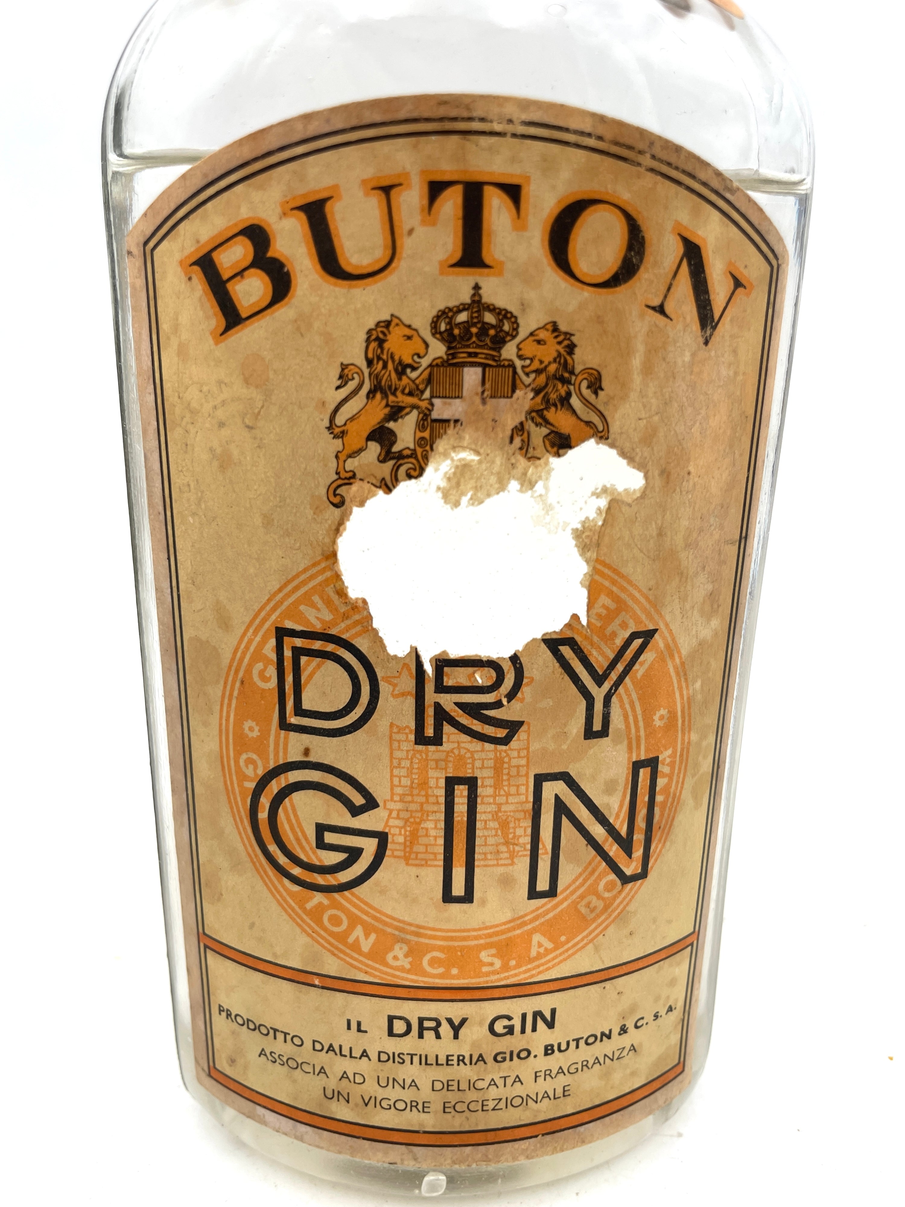 Buton - Dry Gin - Savoy Coat of Arms Seal